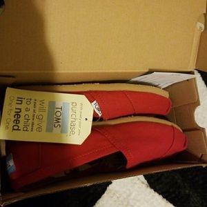 Toms shoes